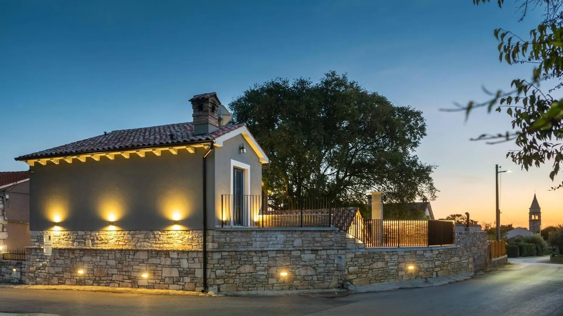 Rustic Cozy House Pupy Villa Krnica Vakantiehuis