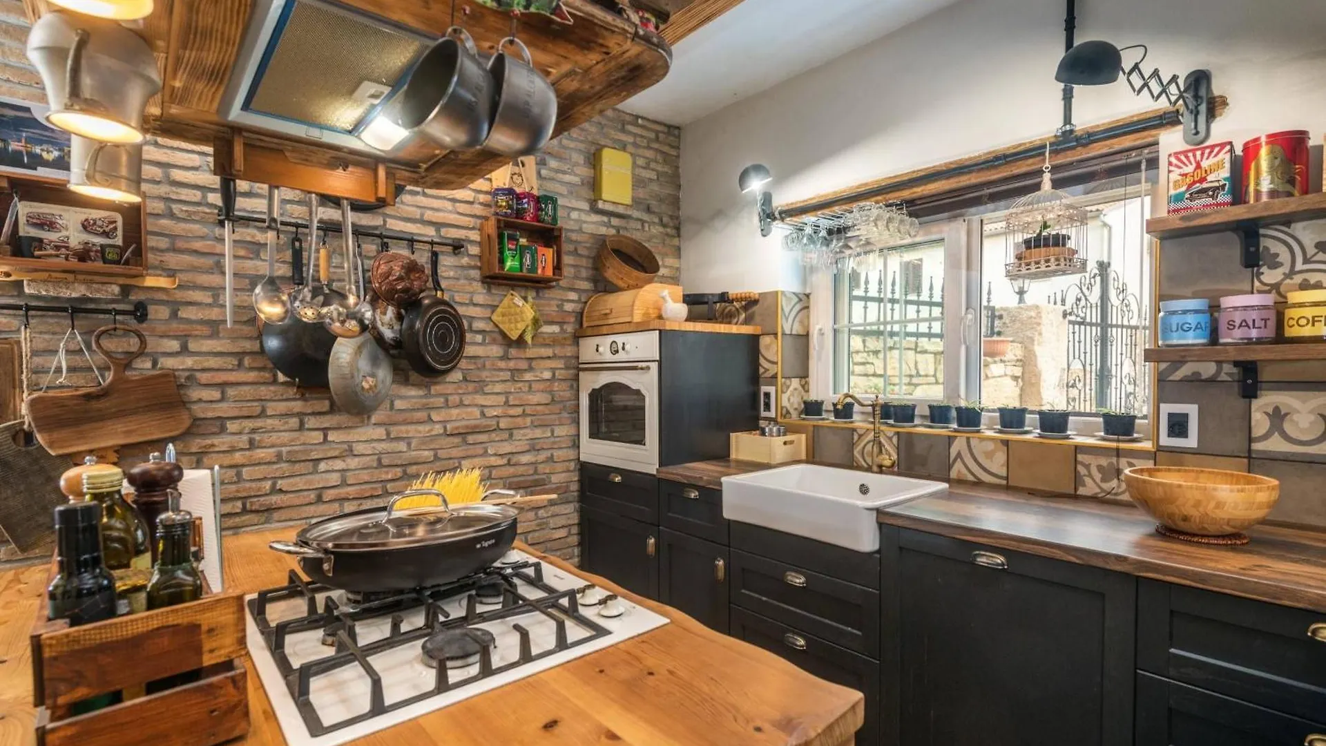 Rustic Cozy House Pupy Villa Krnica 0*,